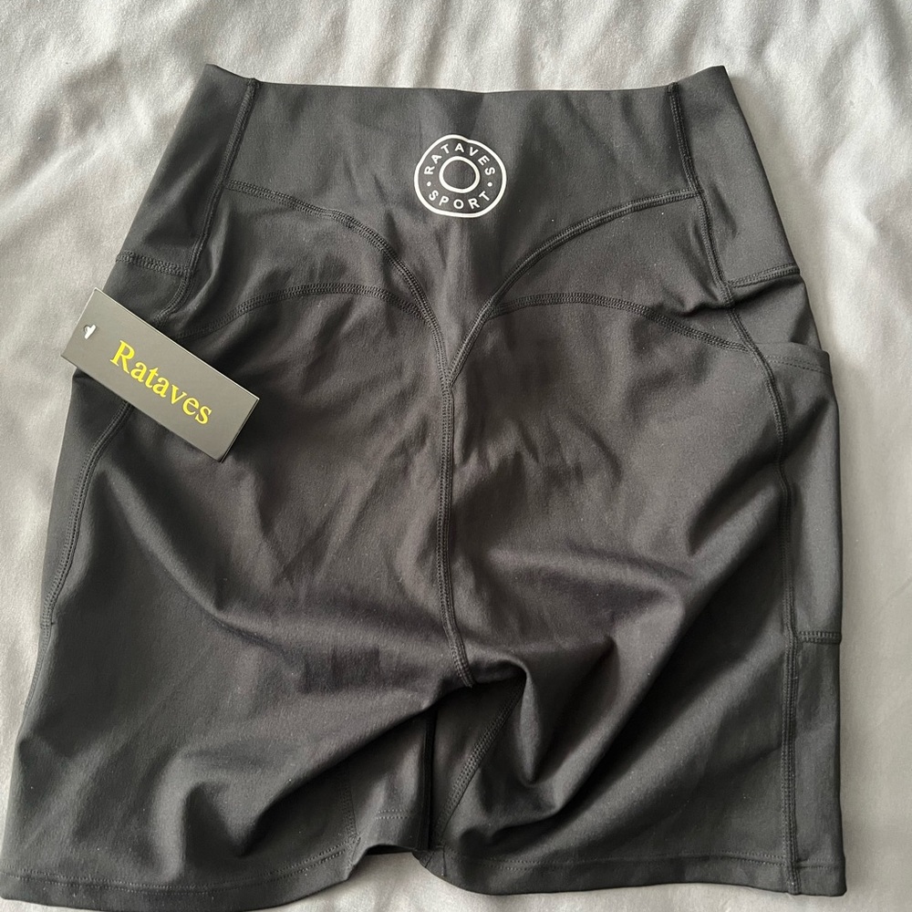 RATAVES sport high waisted curved butt seam 6” shorts